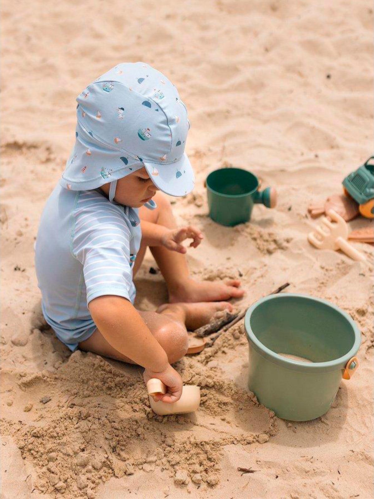 SET DE PLAYA CON CAMIÓN BLUE Monneka KIDSME