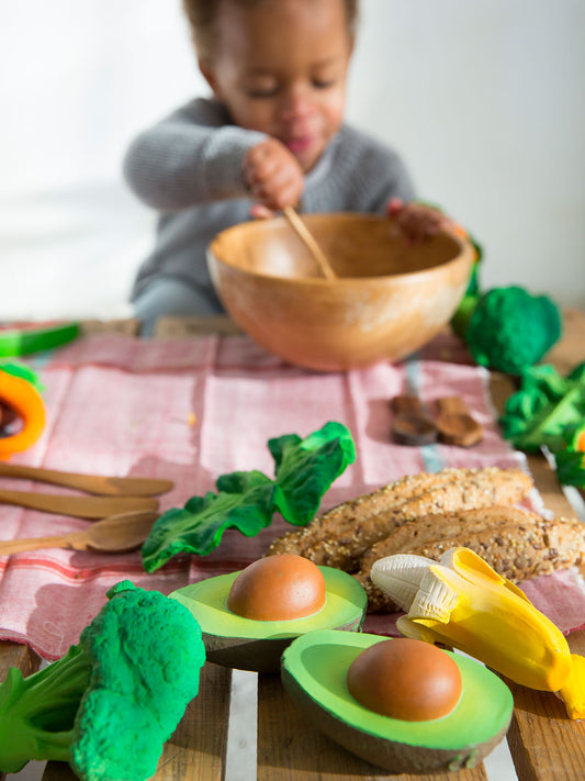 MORDEDOR ARNOLD THE AVOCADO Oli & Carol KIDSME