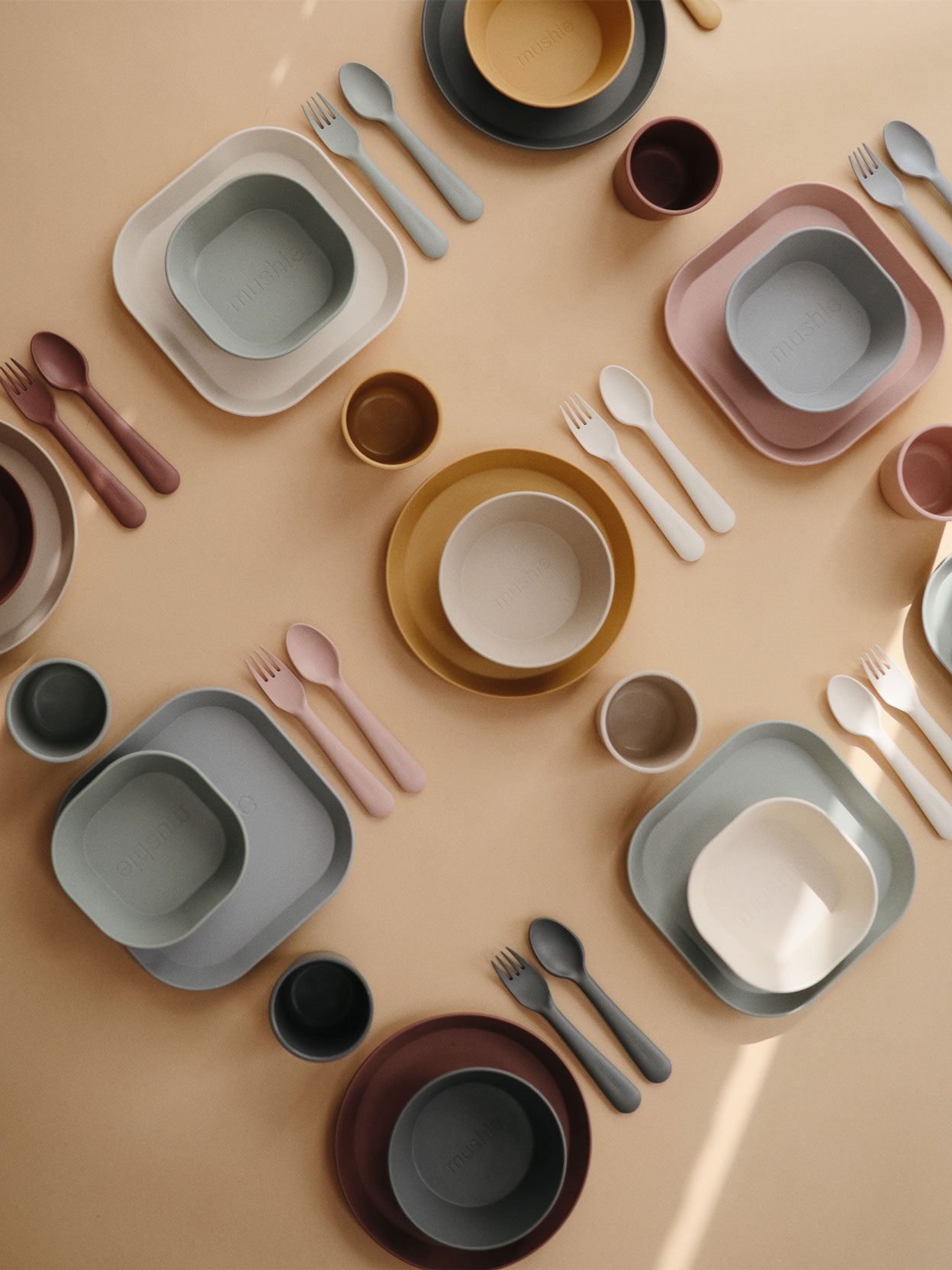 VASOS SMOKE Mushie KIDSME