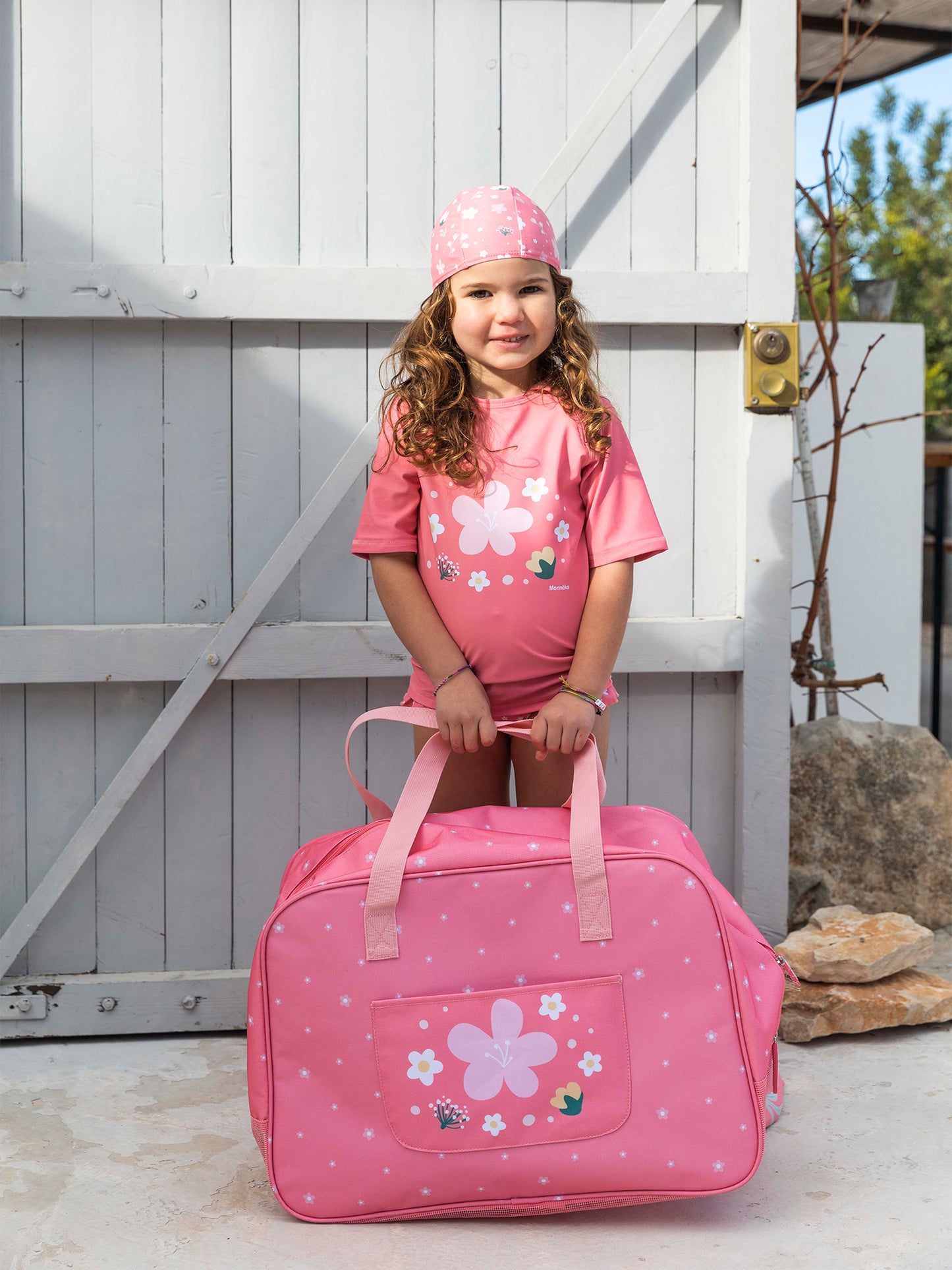 BOLSO DE PLAYA ANTIARENA FLOWERS Tutete KIDSME
