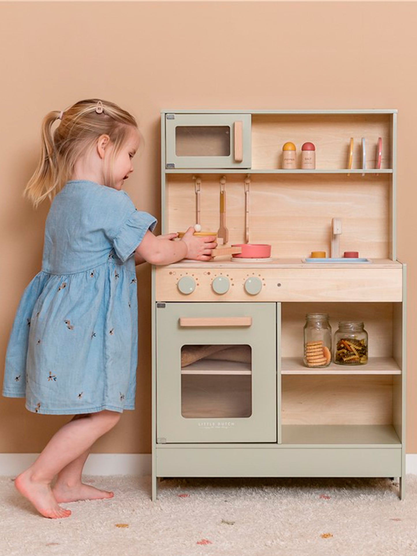 COCINITA MENTA FSC CON ACCESORIOS Little dutch KIDSME