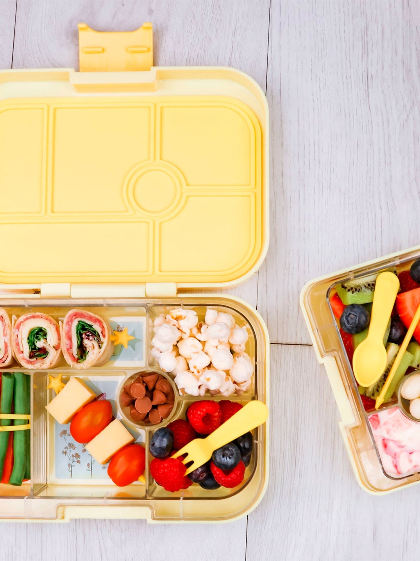 SET DE CUBIERTOS DESAYUNO AMARILLO Yumbox KIDSME