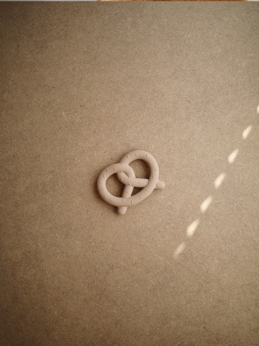 MORDEDOR PRETZEL Mushie KIDSME