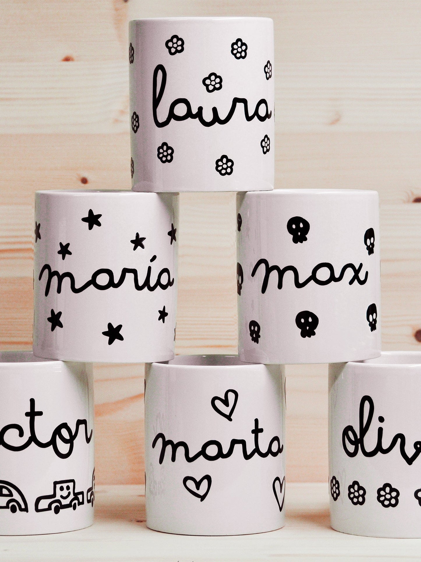 TAZA PERSONALIZADA CORAZONES Kidsme store KIDSME