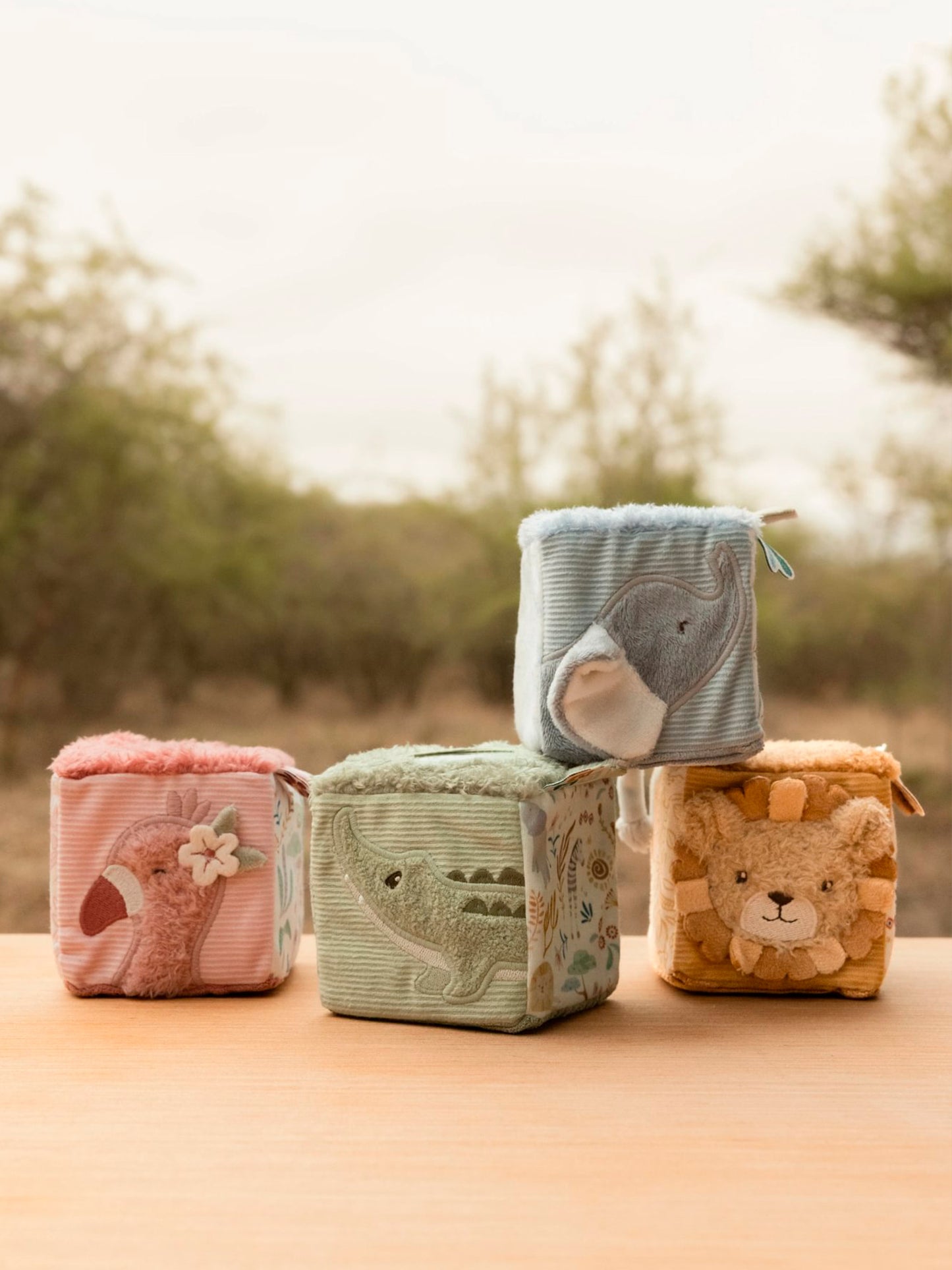 CUBOS BLANDITOS SENSORIALES SAFARI FRIENDS