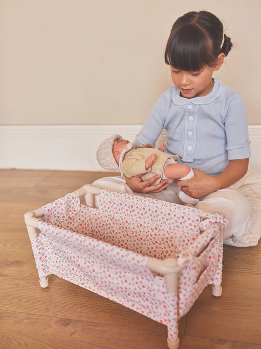 CUNA PARA MUÑECAS AUTUMN GARDEN PERSONALIZABLE Monneka KIDSME