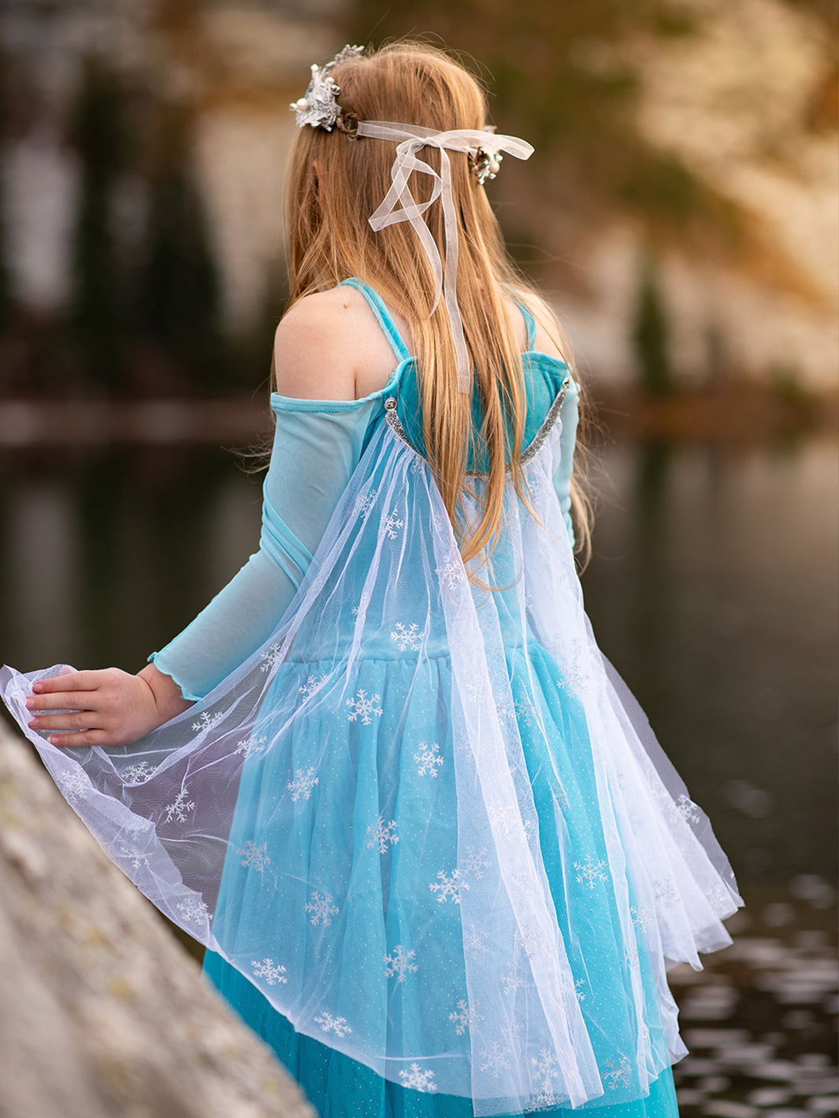 SNOW WHITE COSTUME 