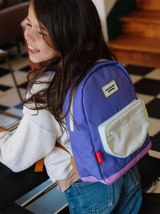 MOCHILA MINI PLÁSTICO RECICLADO LAVENDY Hello Hossy KIDSME