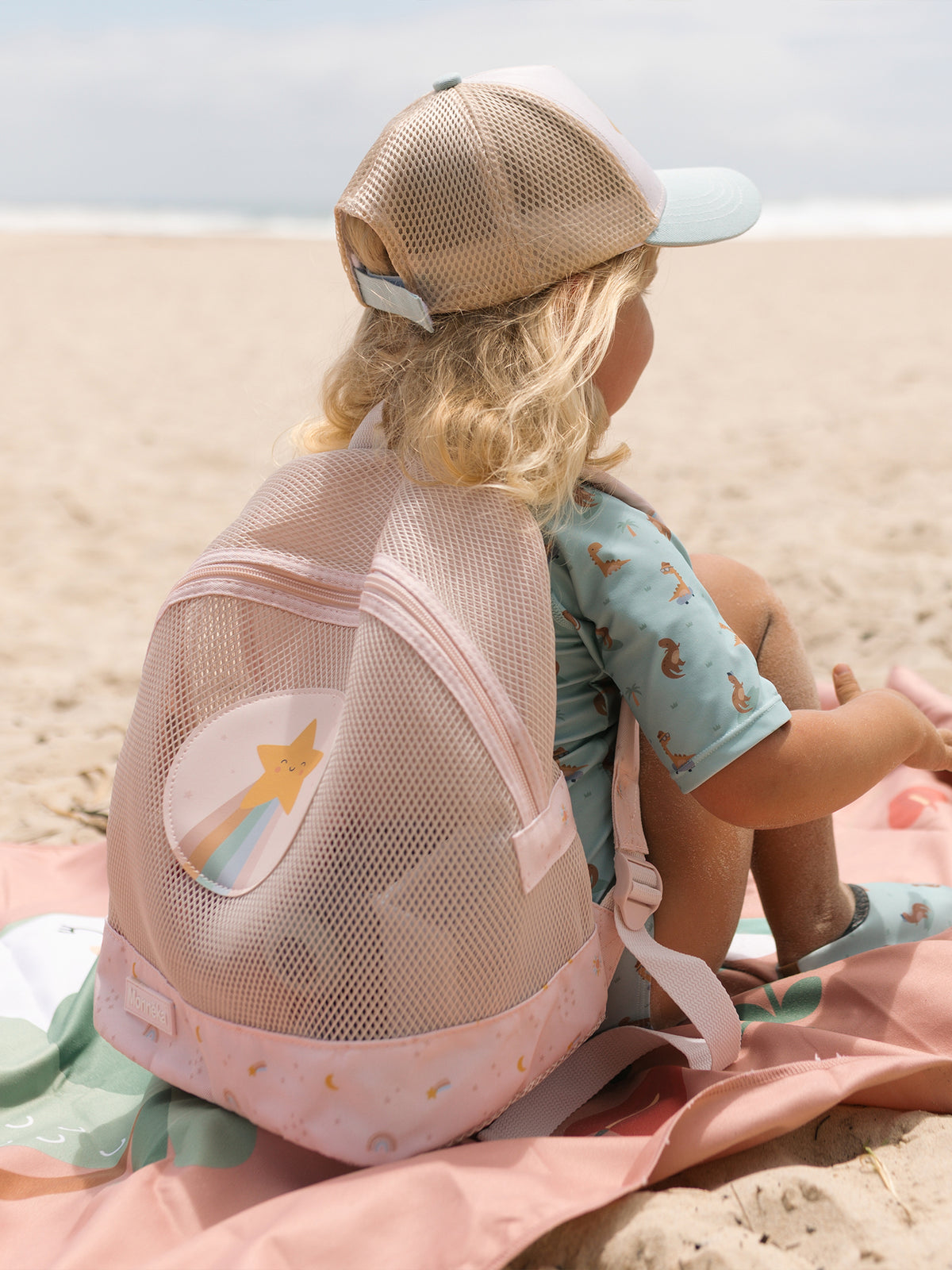 MOCHILA PLAYA ANTIARENA SURF VAN Monneka KIDSME