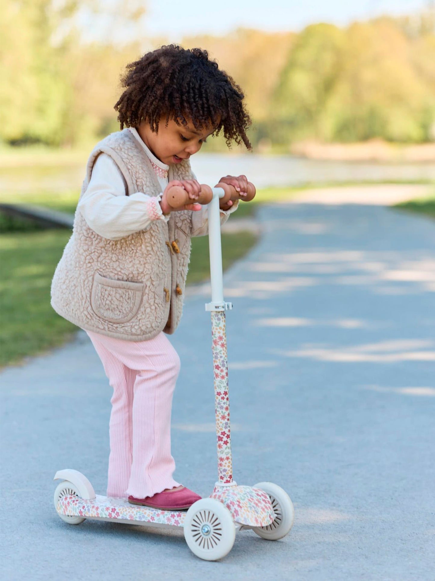 PATINETE OFF WHITE Little dutch KIDSME