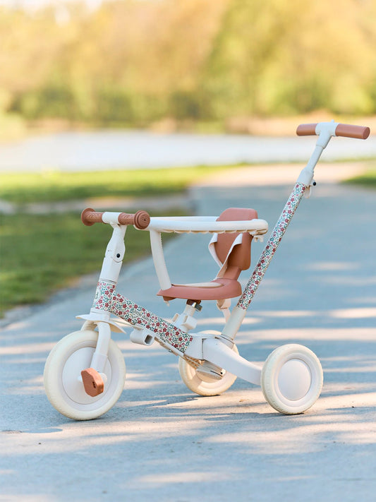 TRICICLO CON BARRA EVOLUTIVO BLANCO FLORES Little dutch KIDSME