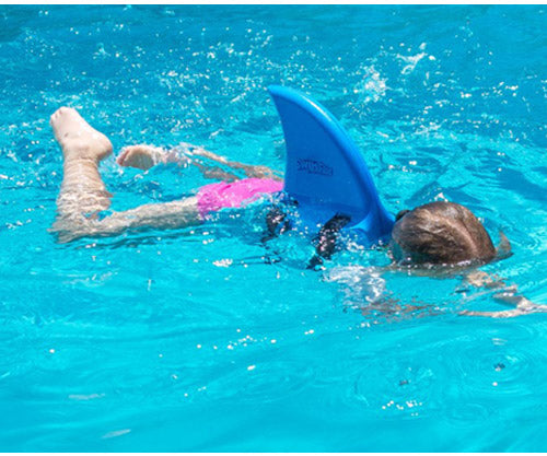 ALETA TIBURÓN SWIMFIN AZUL Kidsme Store KIDSME