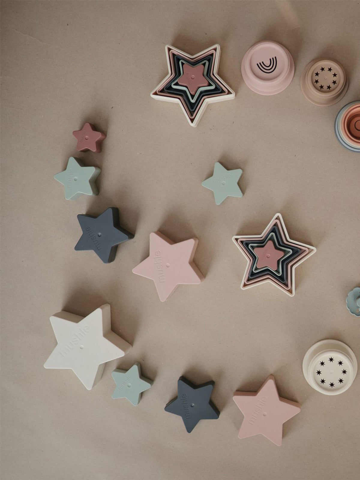 ESTRELLAS APILABLES Mushie KIDSME