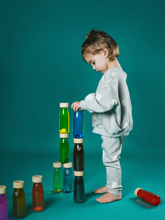 BOTELLA SENSORIAL VERDE Petit Boum KIDSME