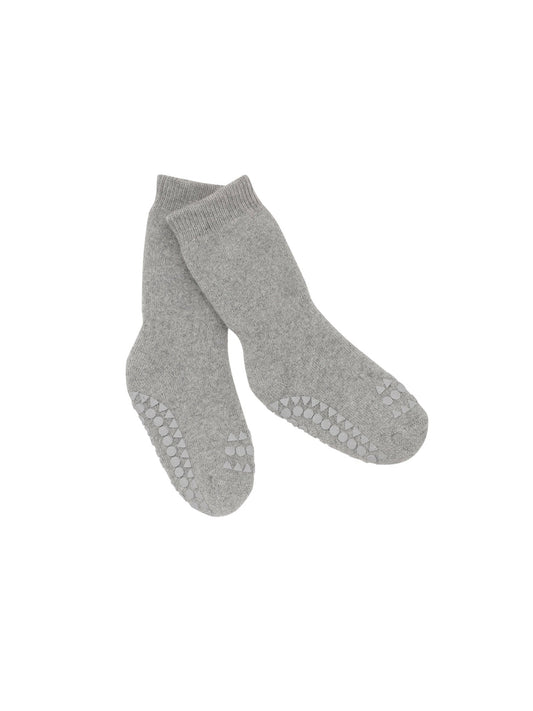 CALCETINES SUELA ANTIDESLIZANTE GRIS CLARO Go baby go KIDSME